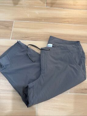 Columbia  Gray Drawstring Casual Pants